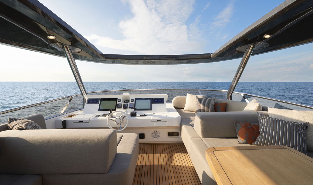 Monte Carlo Yachts MCY 80 — photo 7