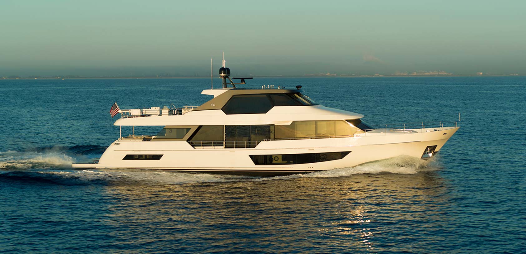Ocean Alexander 32L — photo 3