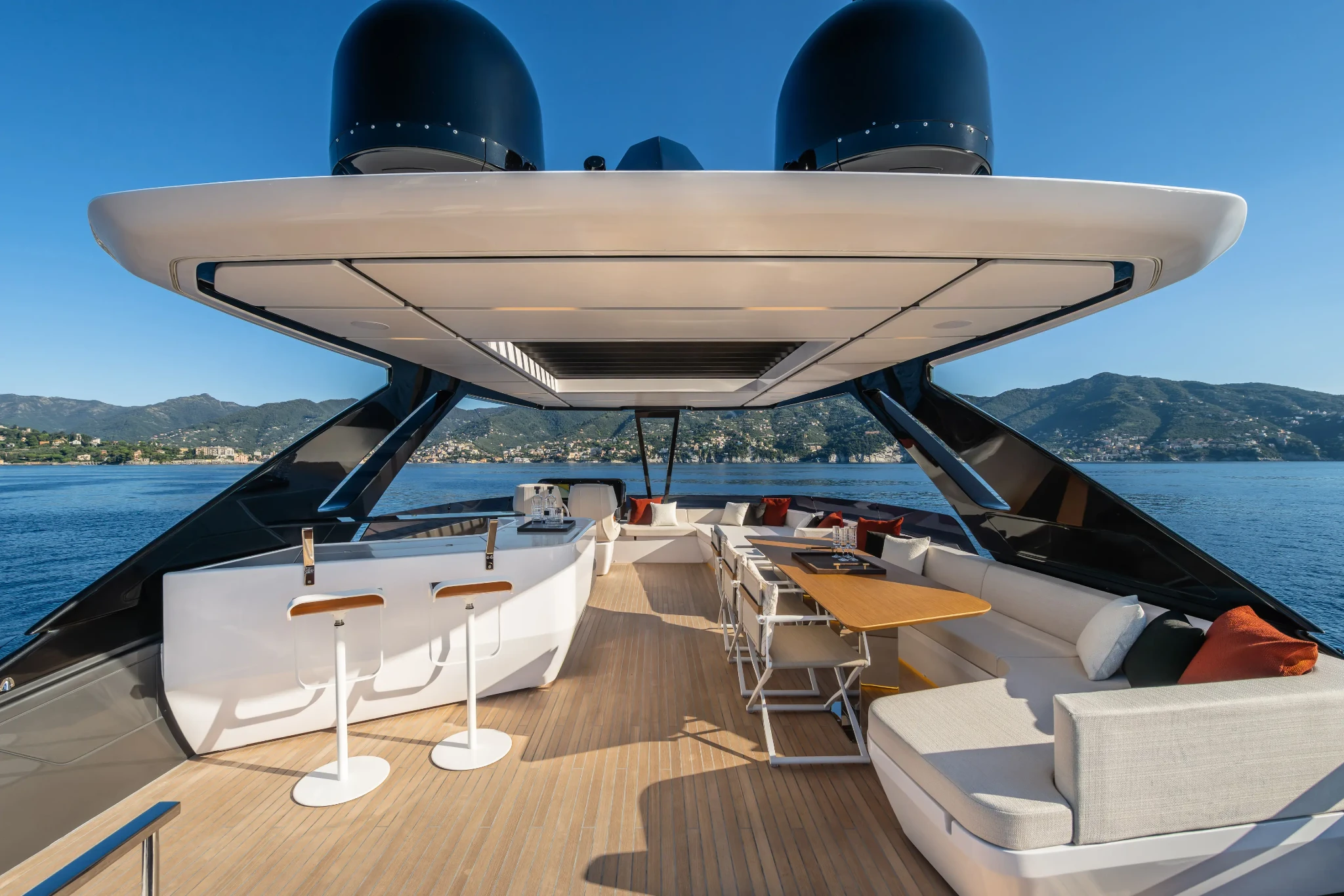 Ferretti Yachts 800 — photo 3