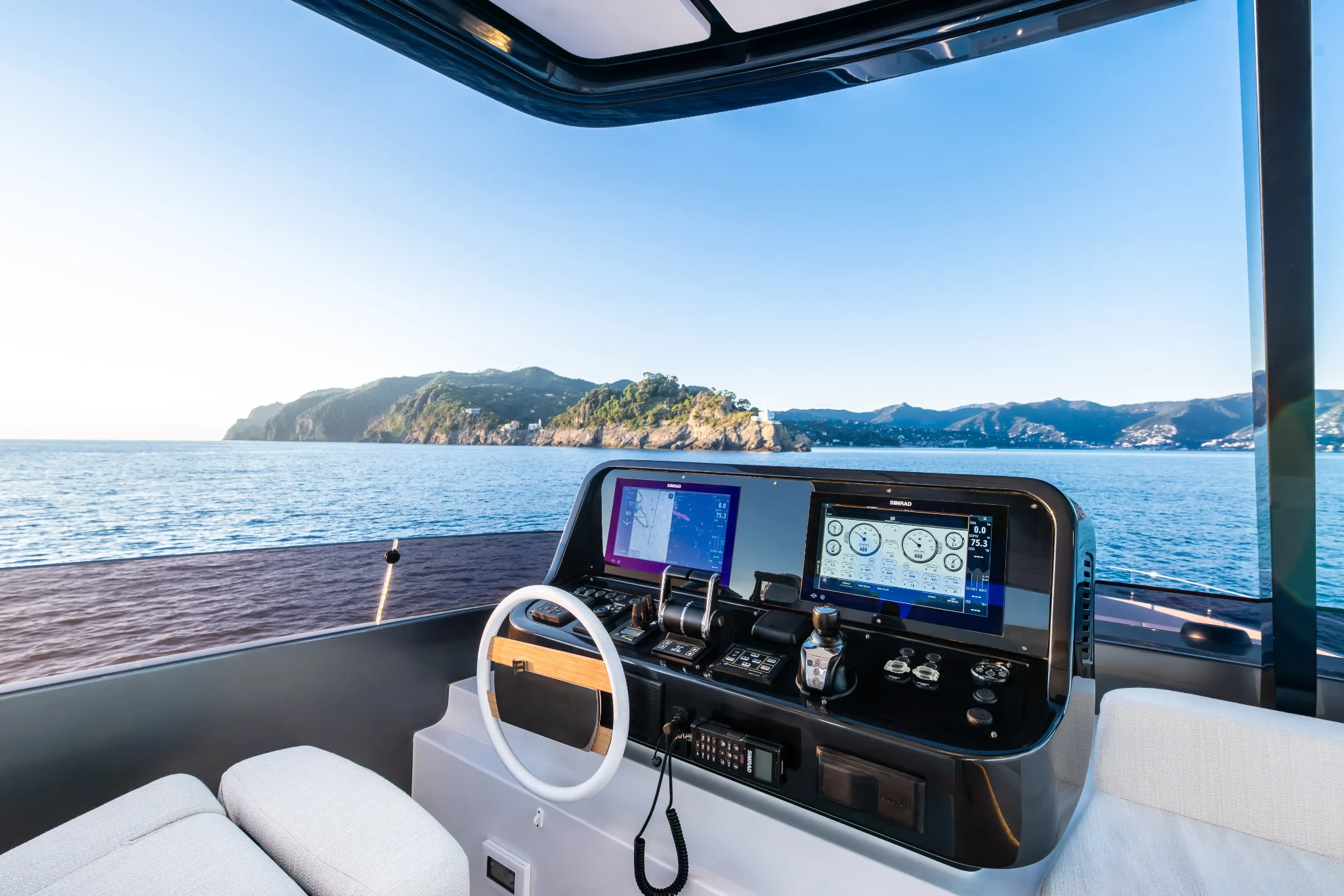 Ferretti Yachts 800 — photo 5