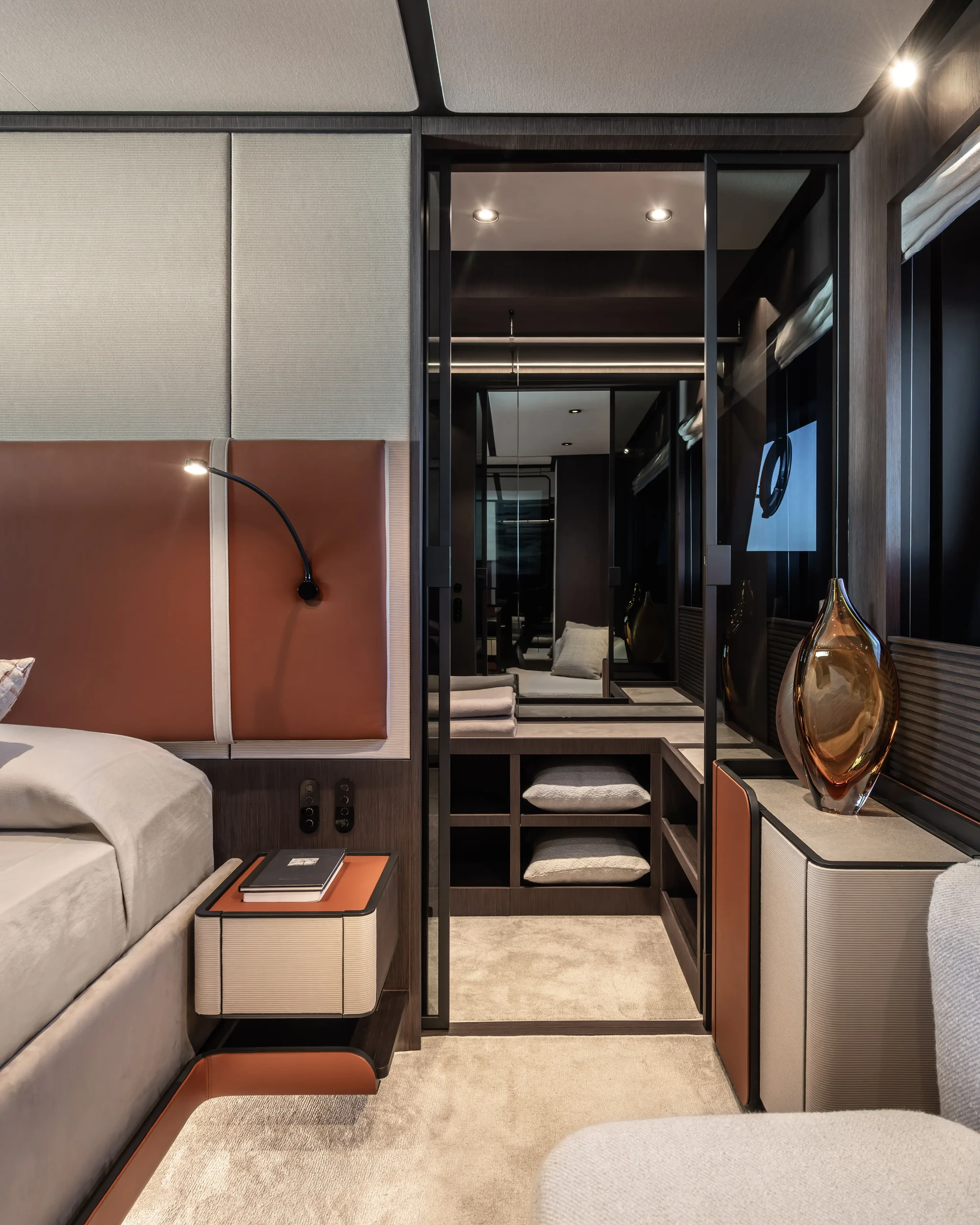 Ferretti Yachts 800 — photo 7