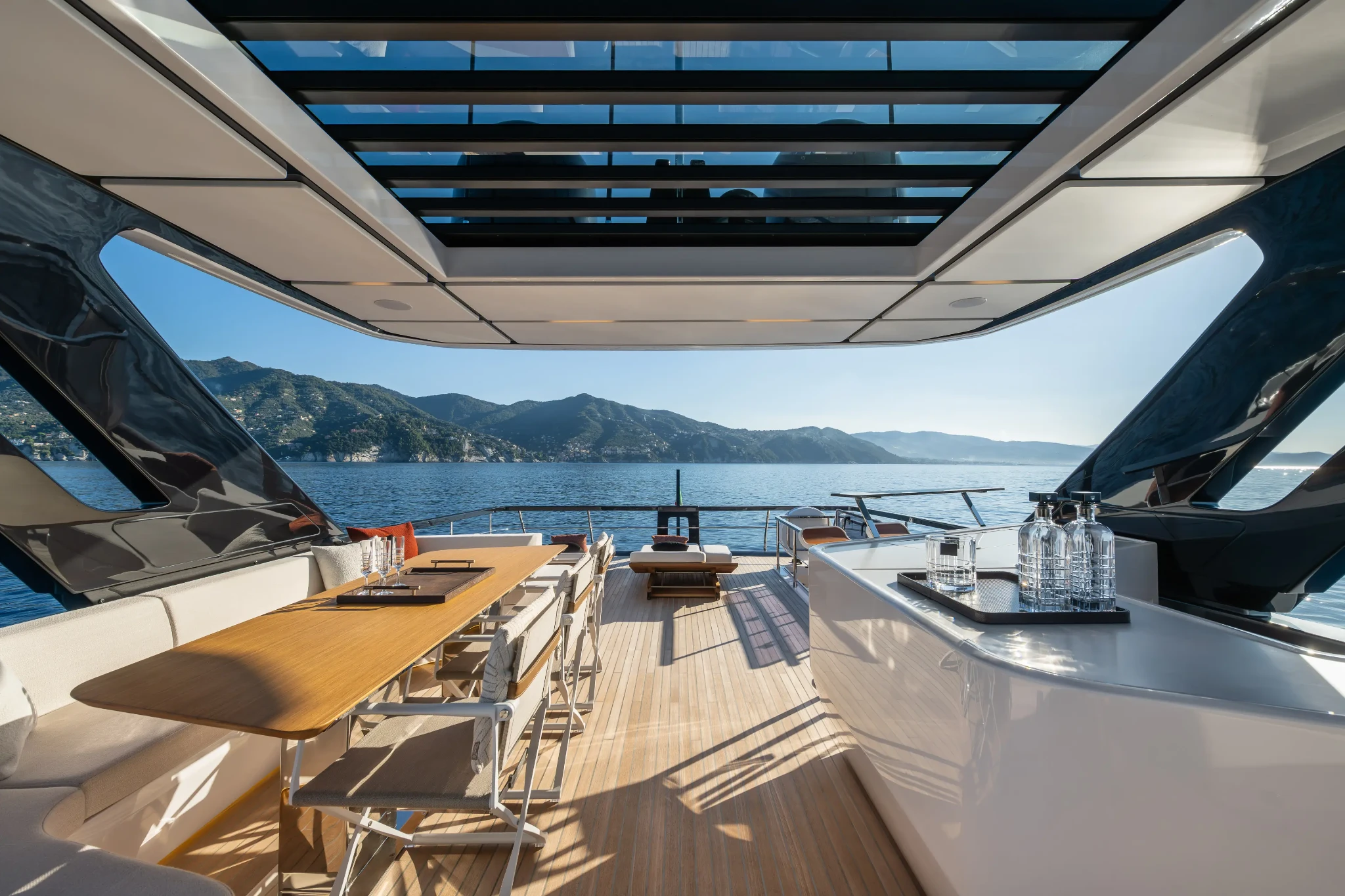 Ferretti Yachts 800 — photo 2