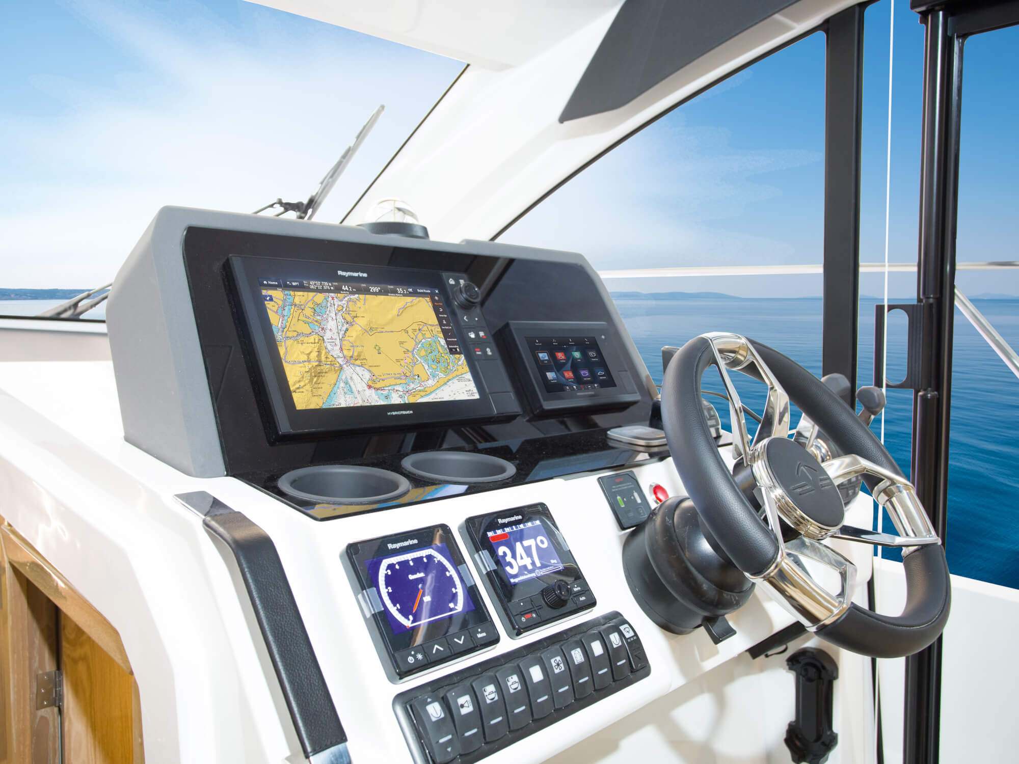 Sealine C390 — photo 9