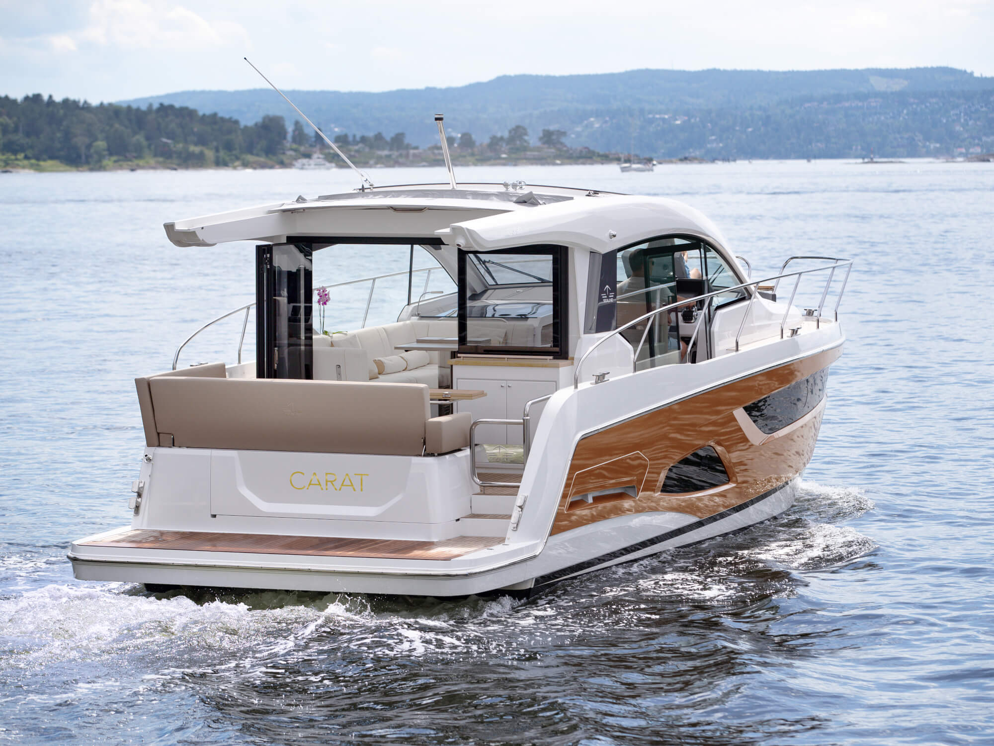 Sealine C390 — photo 3