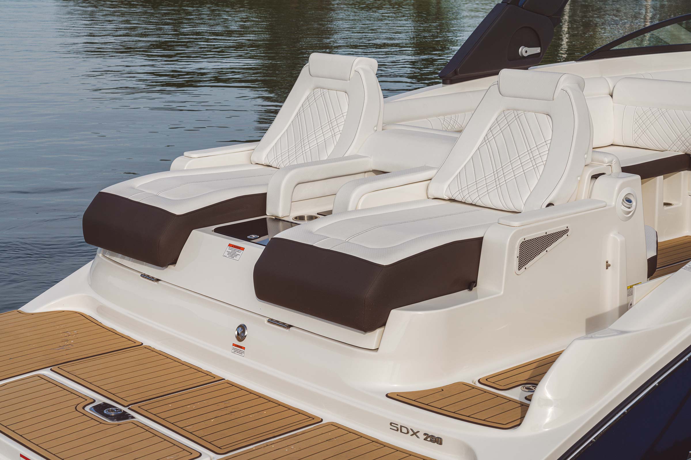 Sea Ray SDX 290 — photo 9