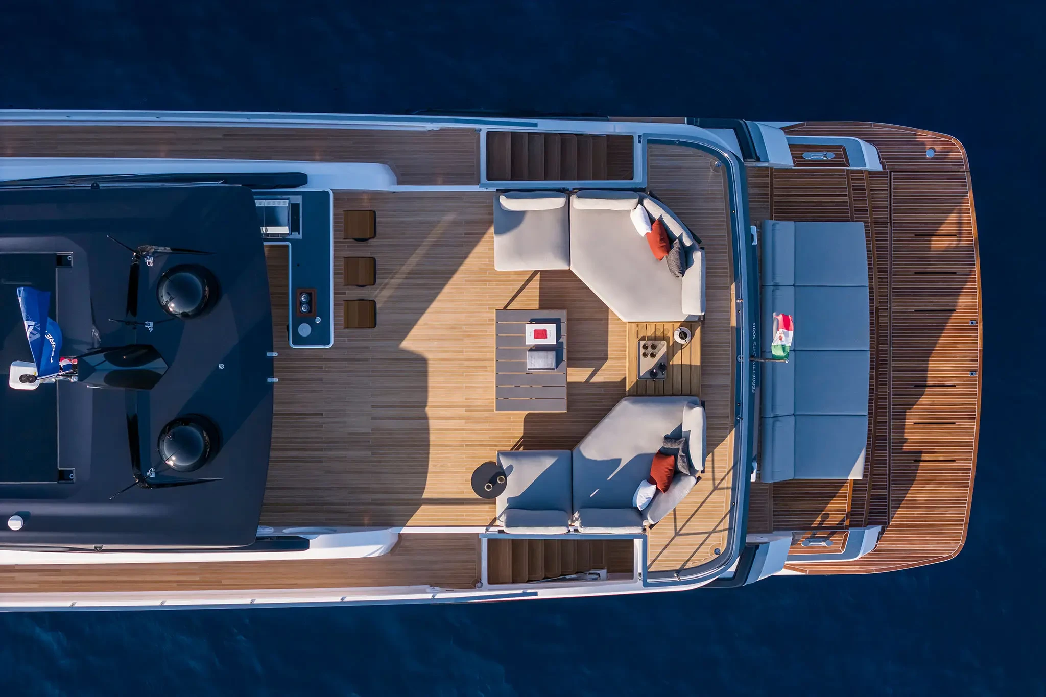 Ferretti Yachts 1000 SkyDeck — 照片 4