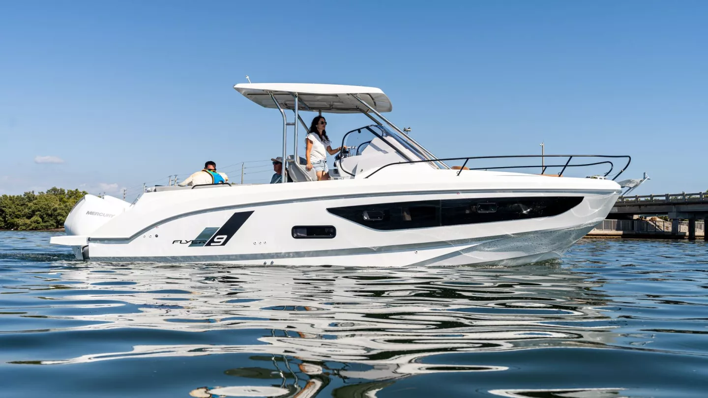 Beneteau Flyer 9 SUNdeck — foto 6