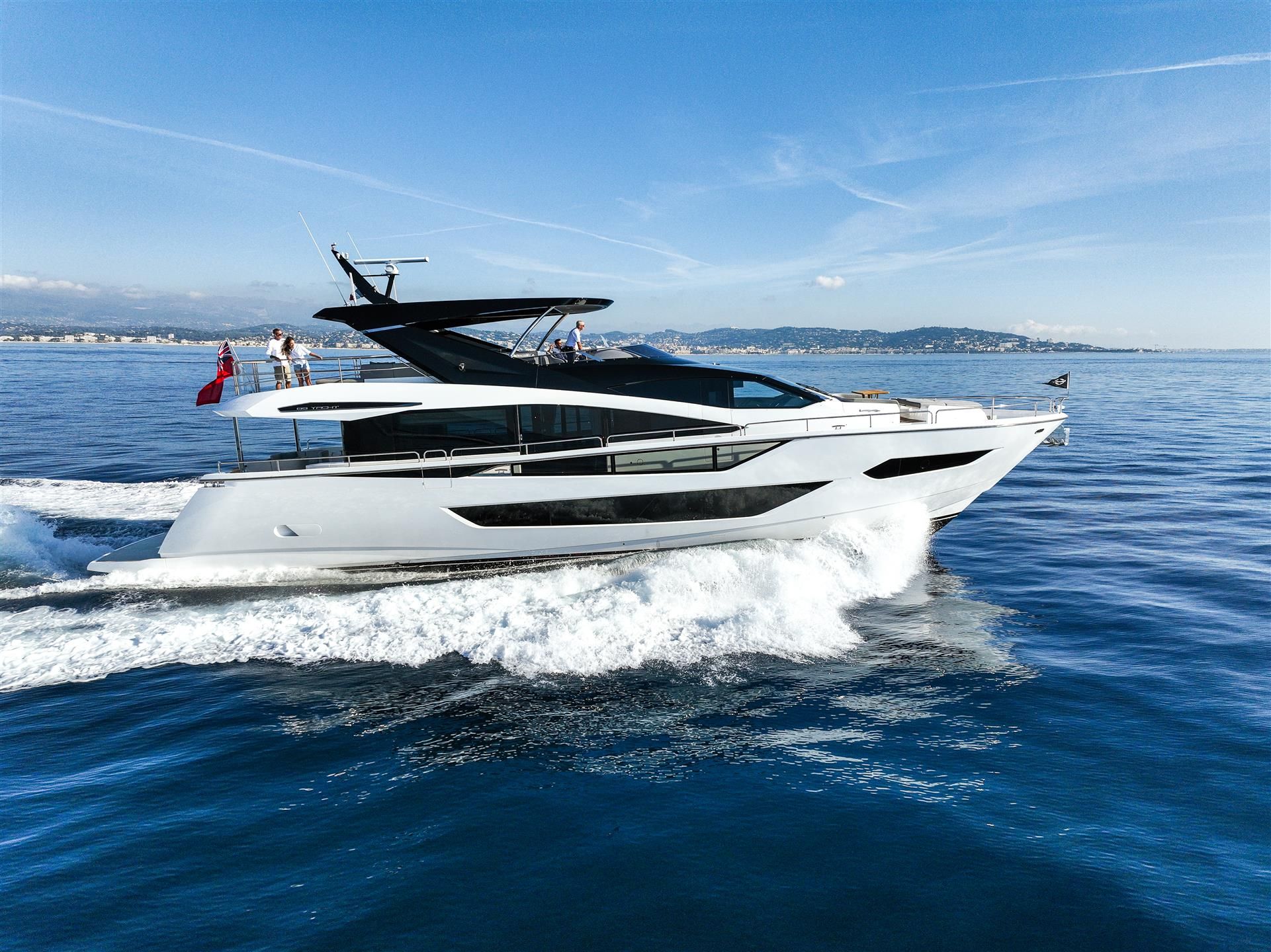 Sunseeker 88 Yacht — photo 4