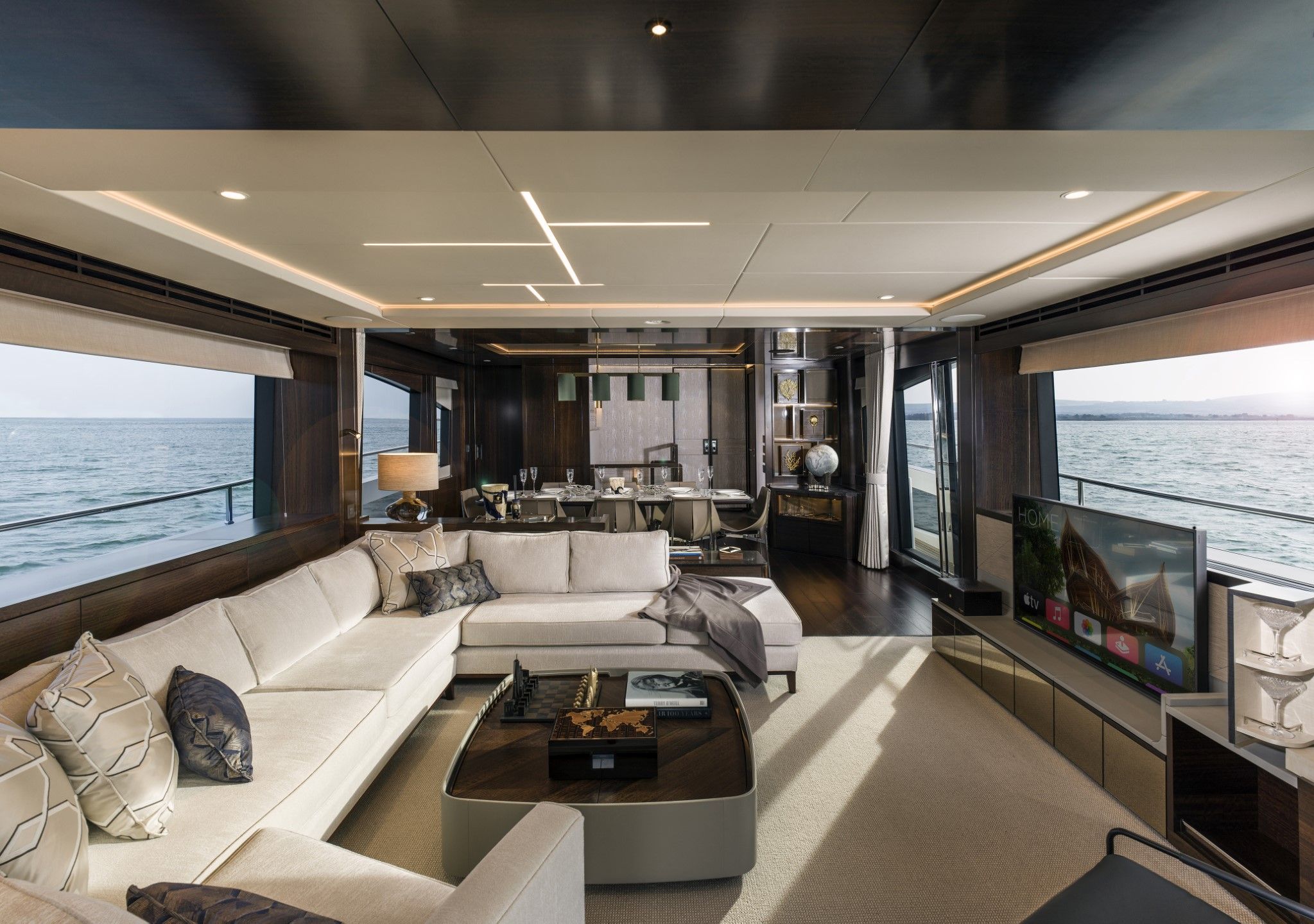 Sunseeker 88 Yacht — photo 9