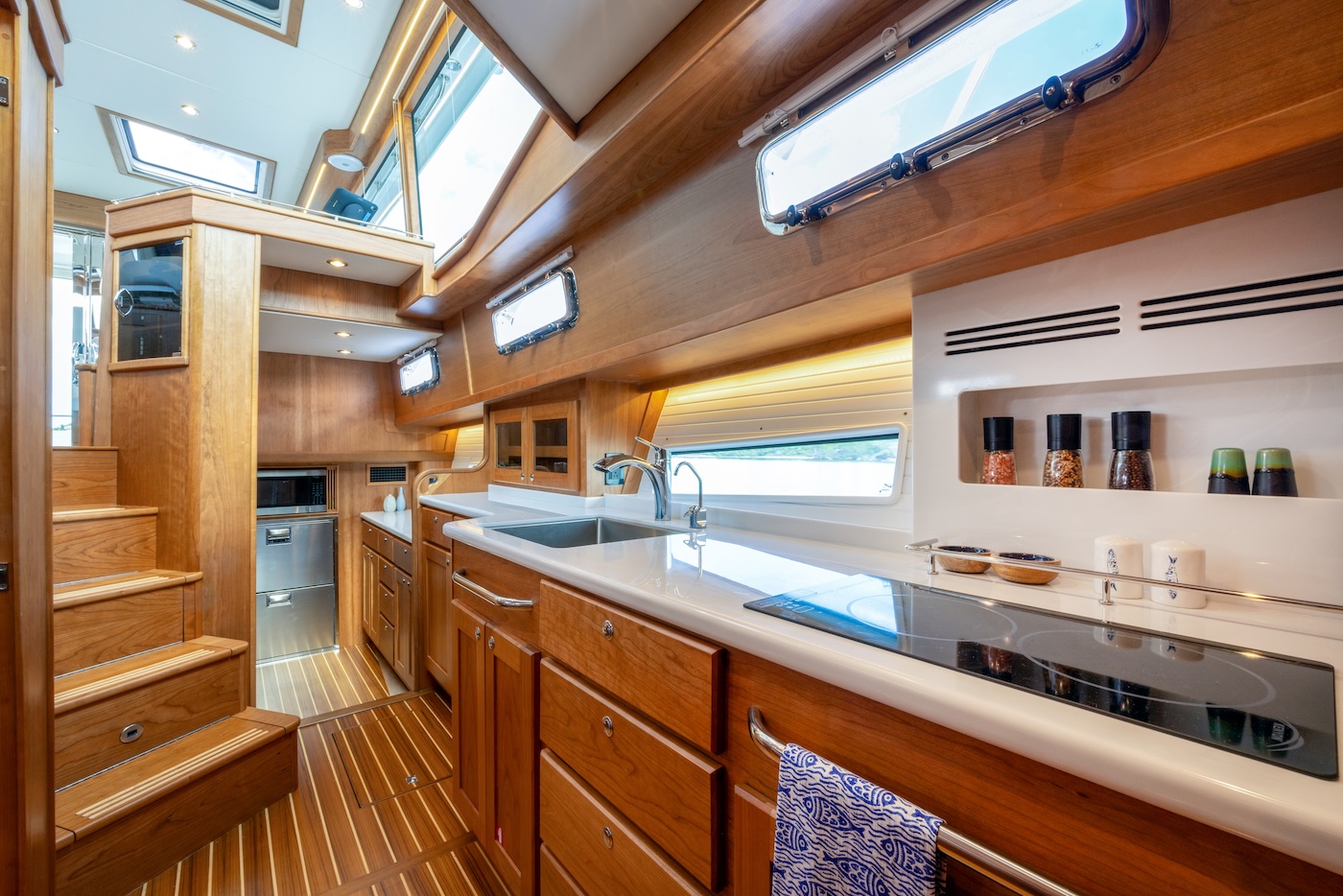 Sabre Yachts 51 Salon Express — foto 10
