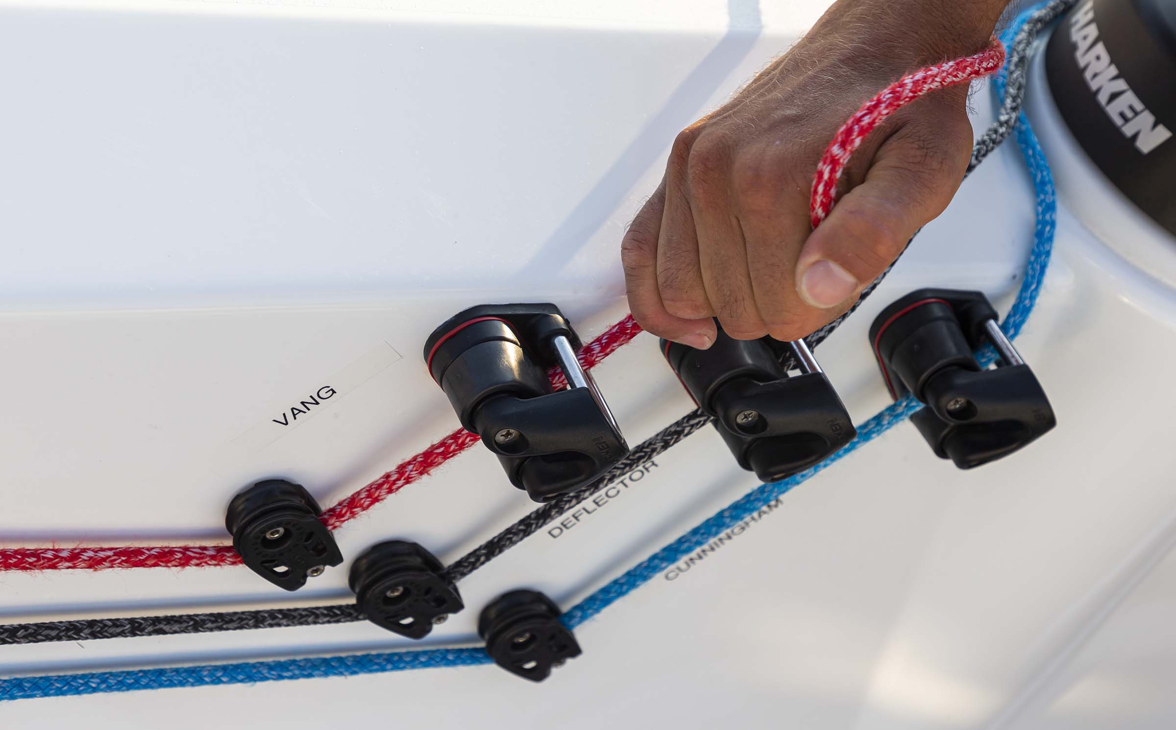 clubswan36 deck 2