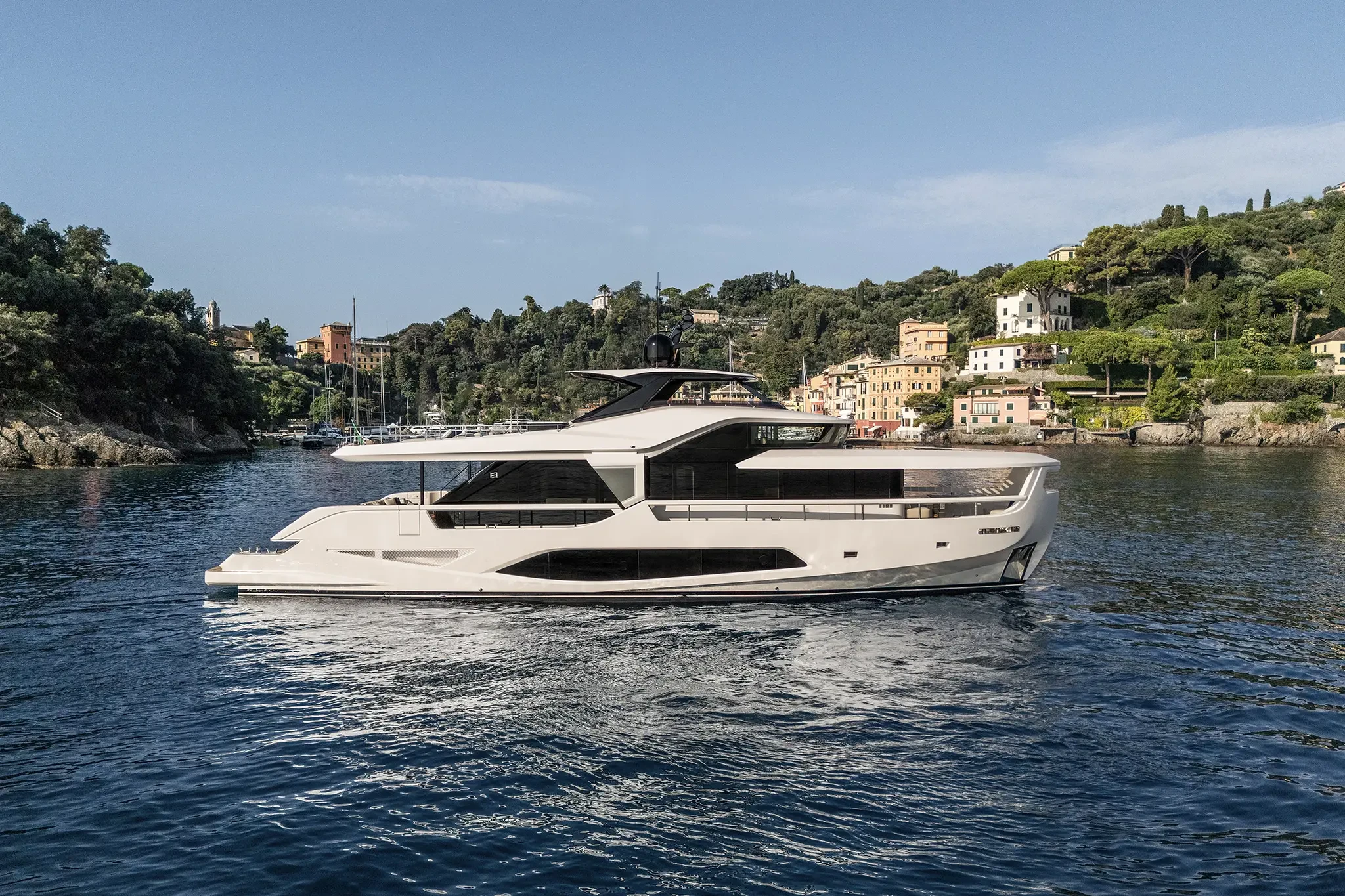 Ferretti Yachts Ferretti Yachts INFYNITO 80
