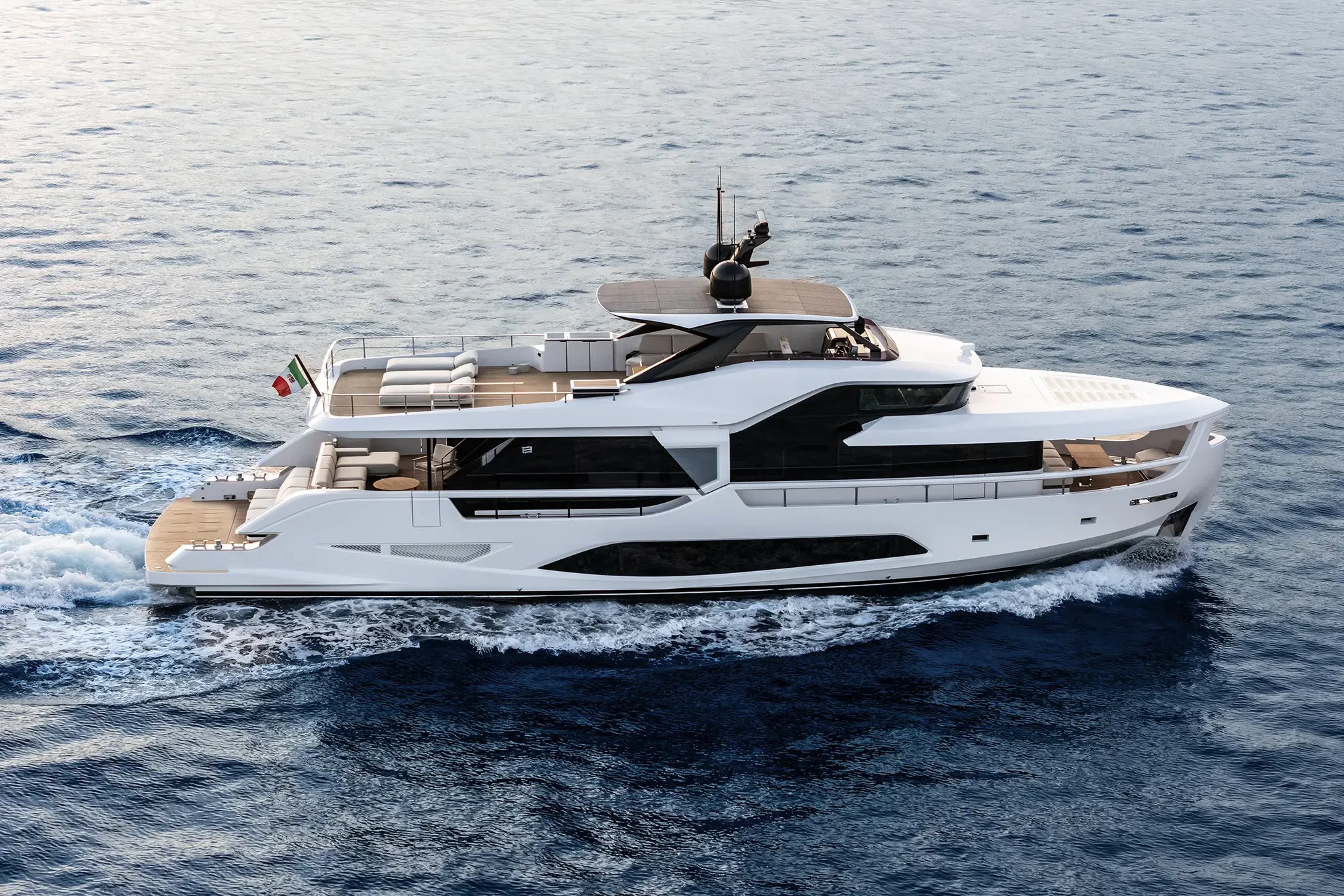 Ferretti Yachts INFYNITO 80 — photo 3