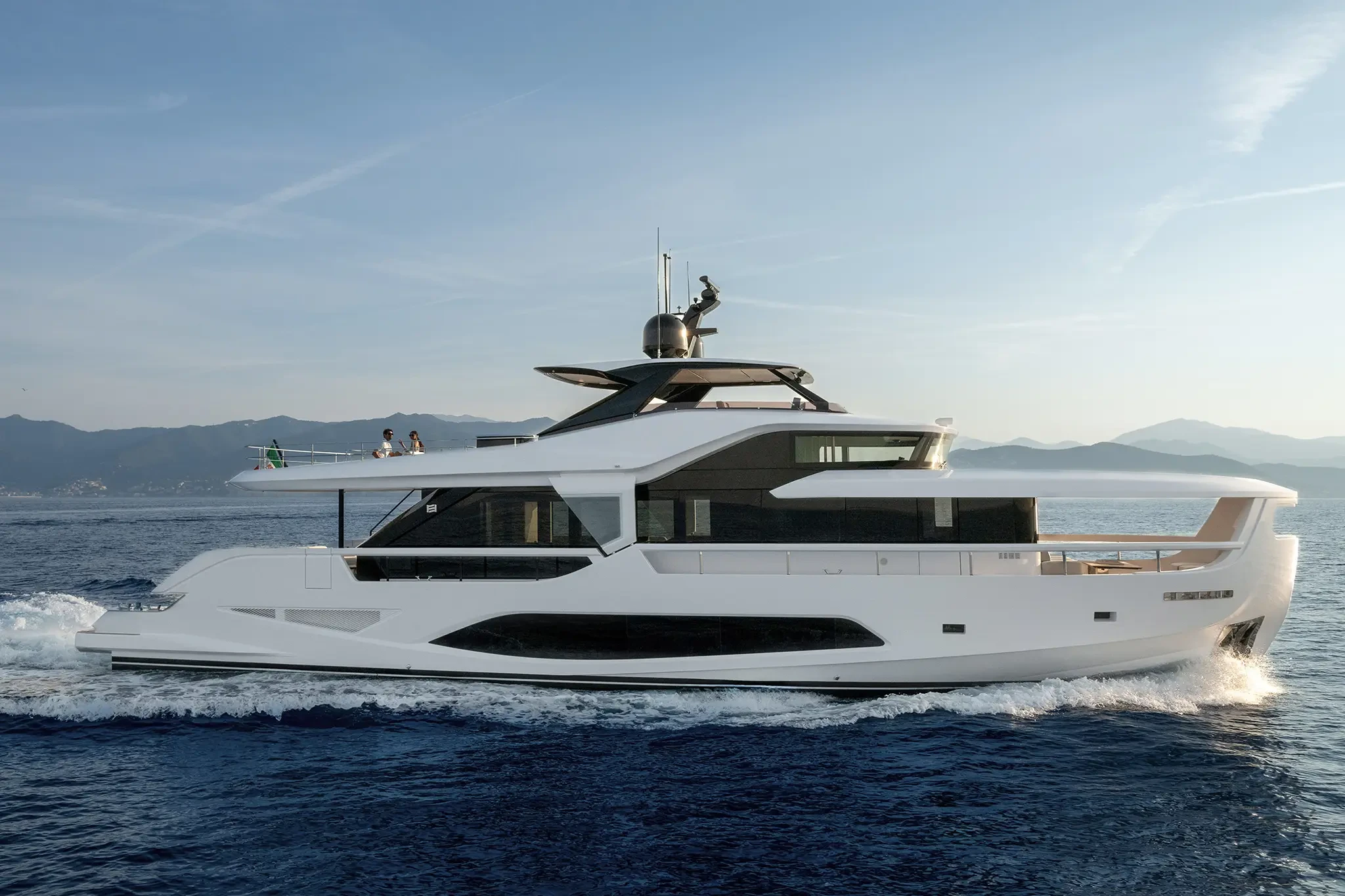 Ferretti Yachts INFYNITO 80 — photo 2