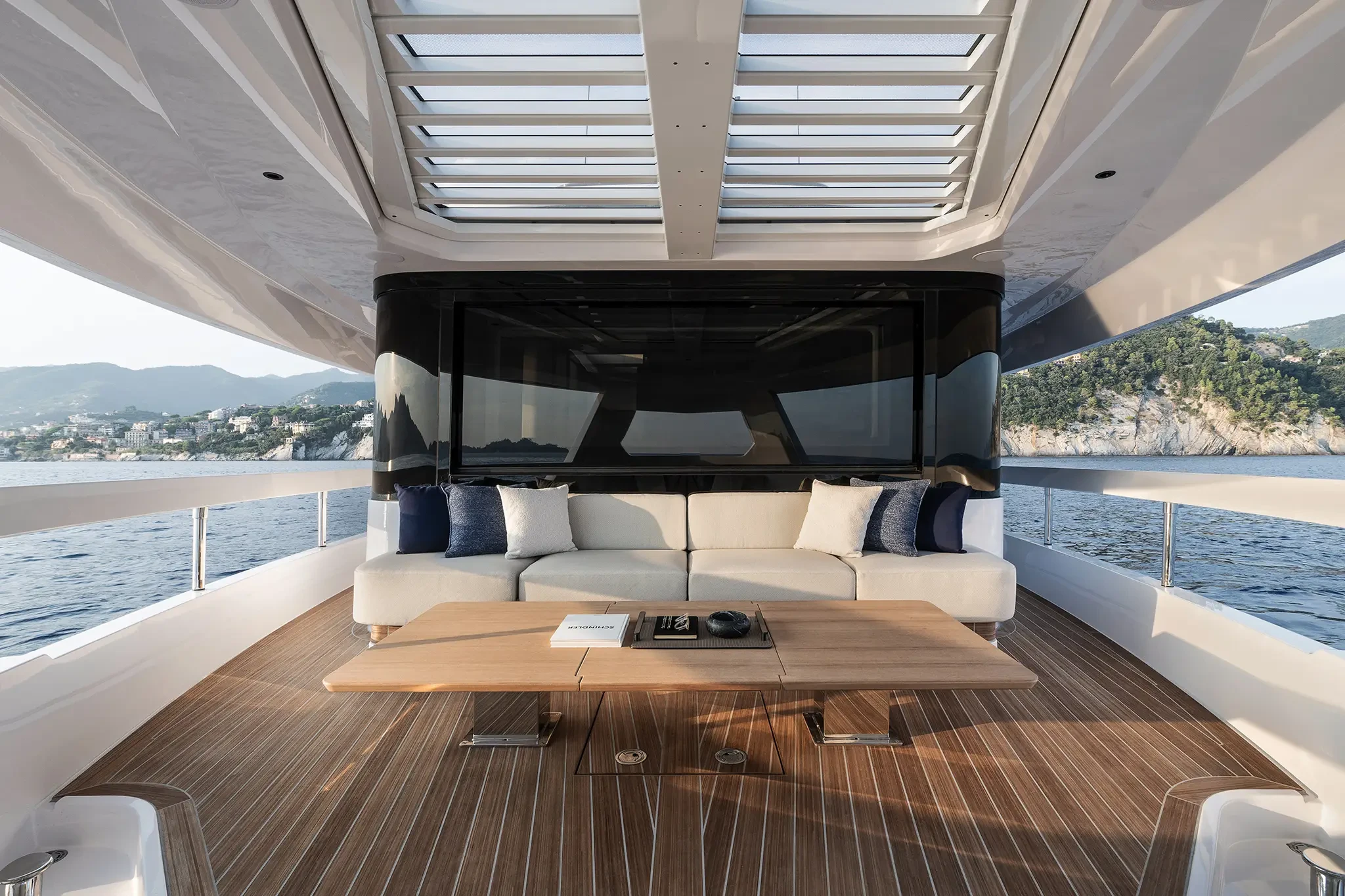 Ferretti Yachts INFYNITO 80 — photo 8