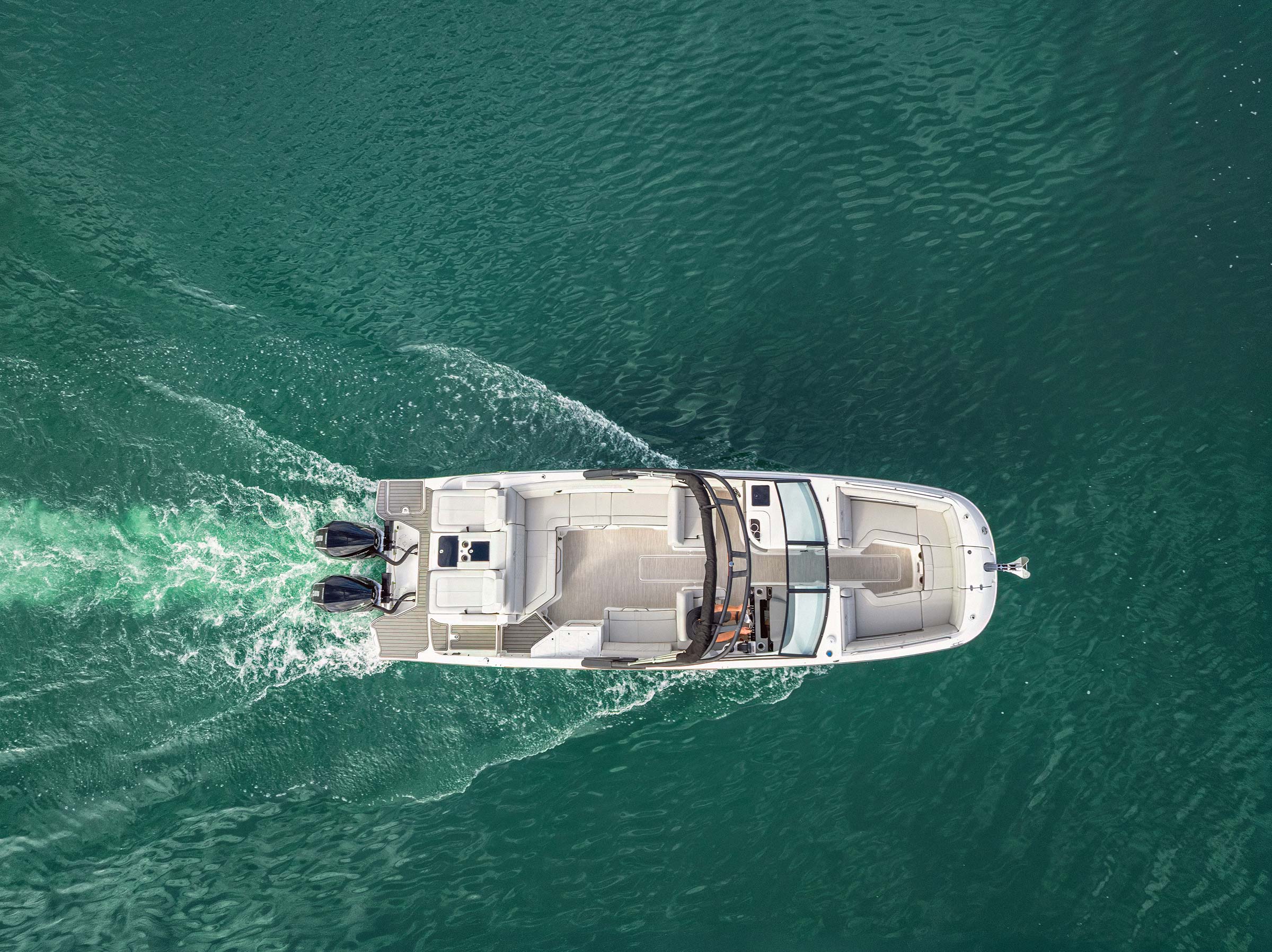 Sea Ray SDX 290 Outboard — photo 2