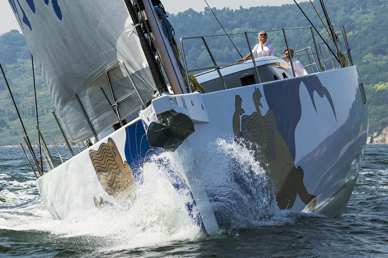 Advanced Yachts A80 — photo 6