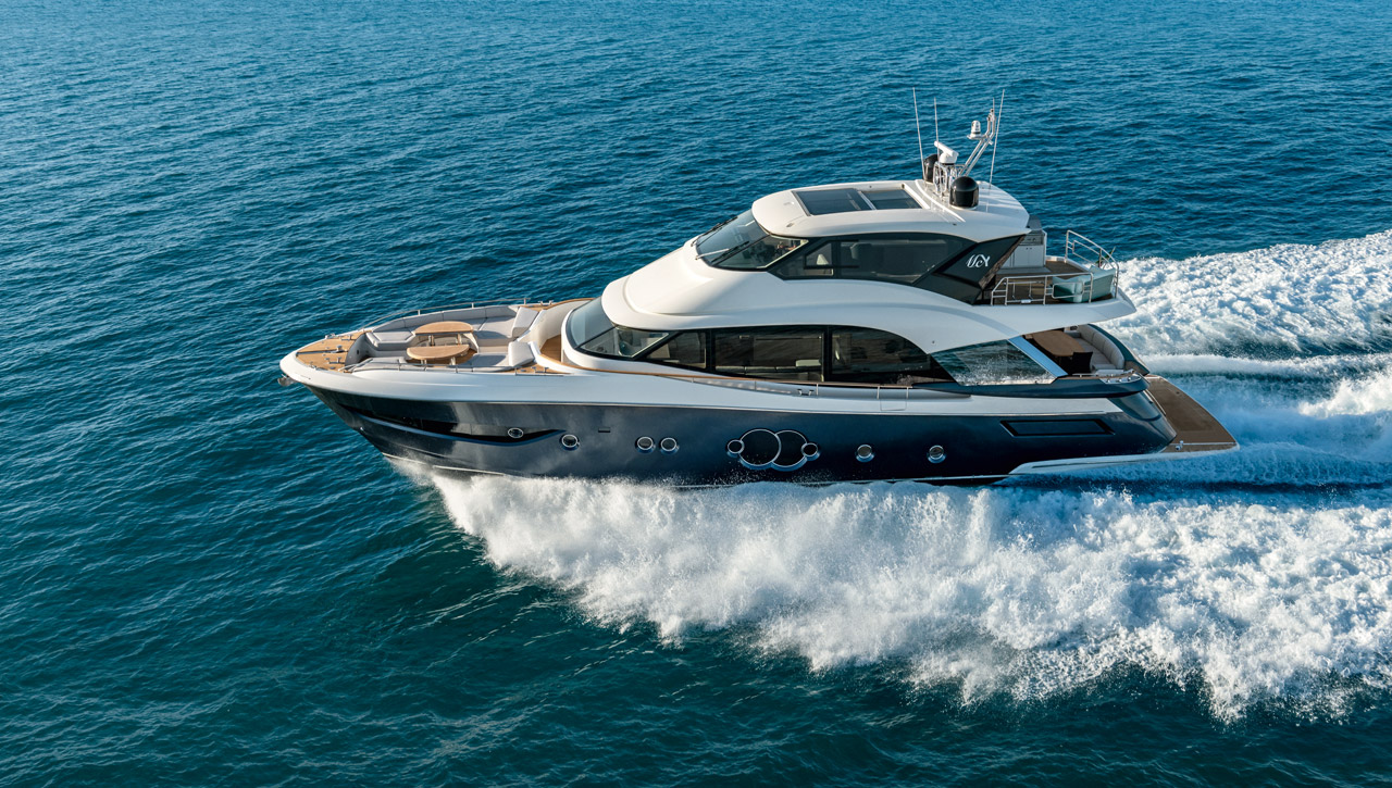 Monte Carlo Yachts MCY 76 Skylounge — photo 3