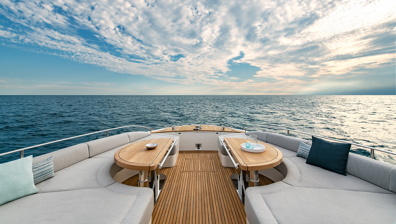 Monte Carlo Yachts MCY 76 Skylounge — photo 6