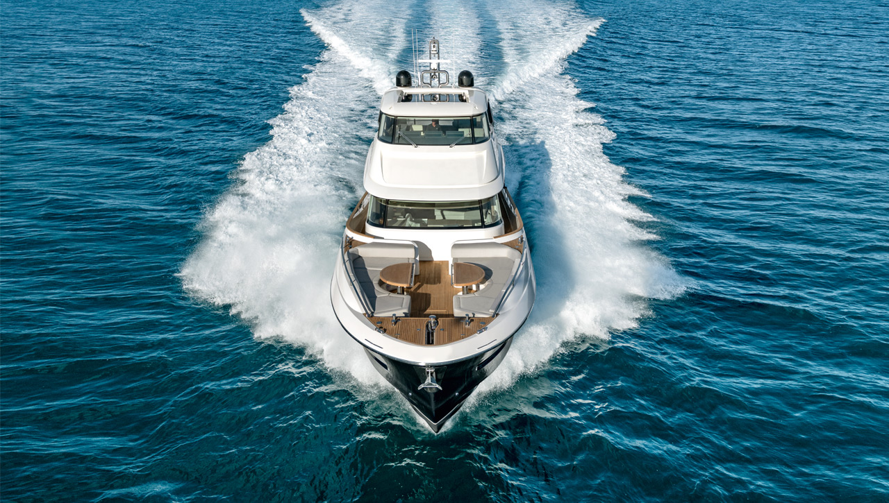 Monte Carlo Yachts MCY 76 Skylounge — photo 4