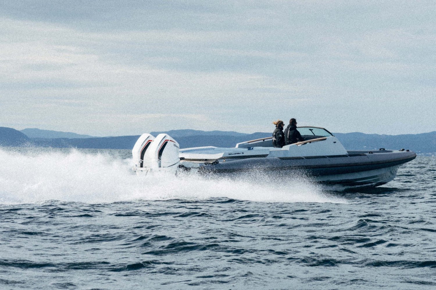 Goldfish Boat 40 SuperSport — photo 10