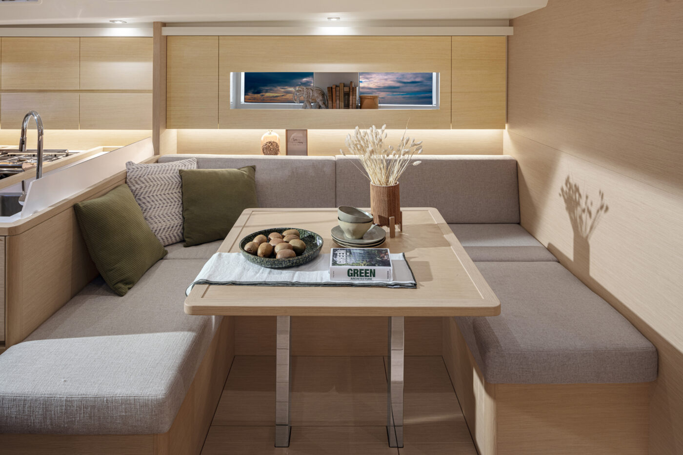 Solaris 40ST — photo 9