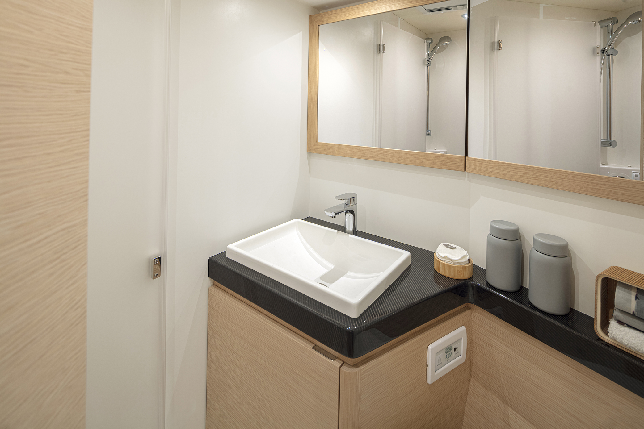 Solaris 40ST — photo 10