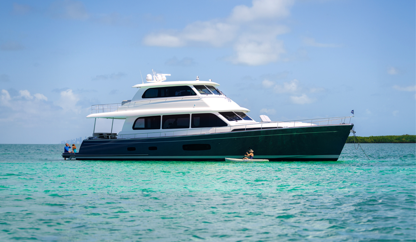 Grand Banks Yachts Grand Banks 85