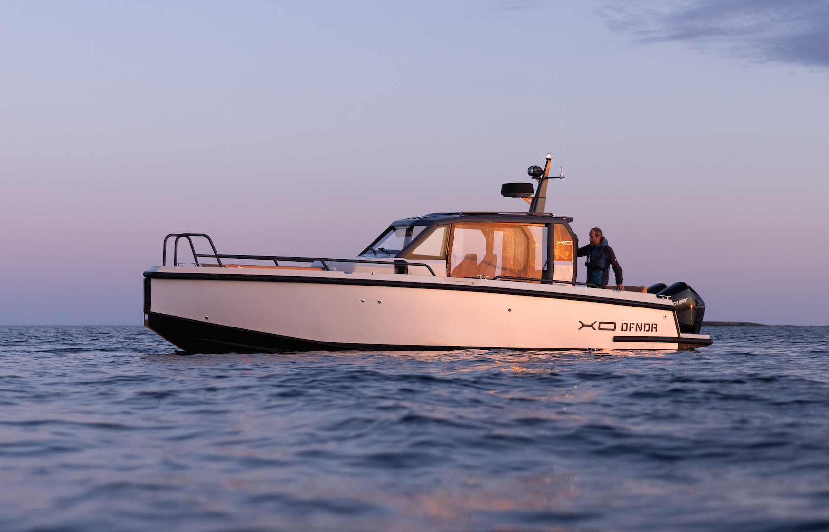 XO Boats DFNDR 9 — photo 10