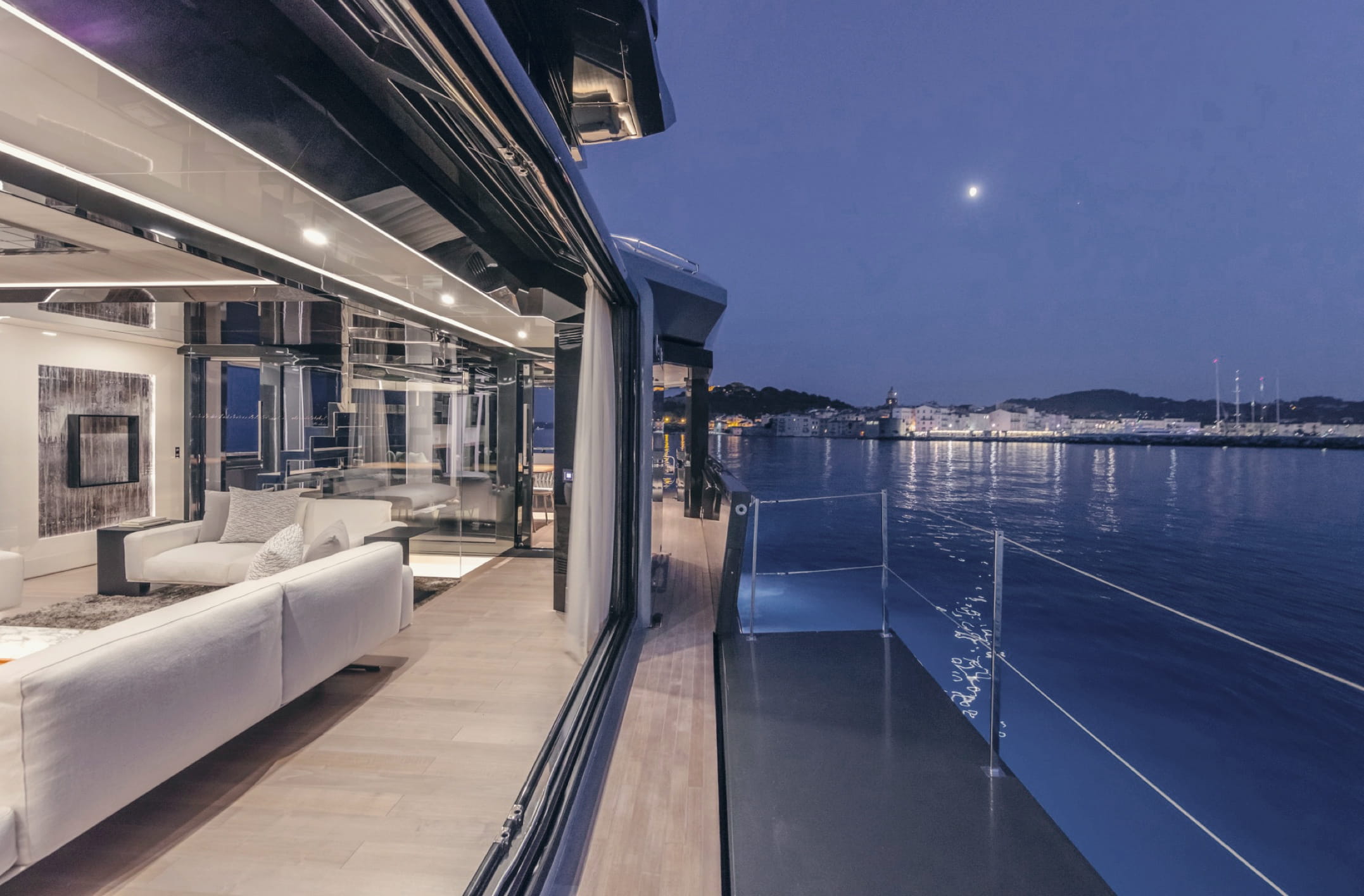 Arcadia Yachts A105 — photo 5