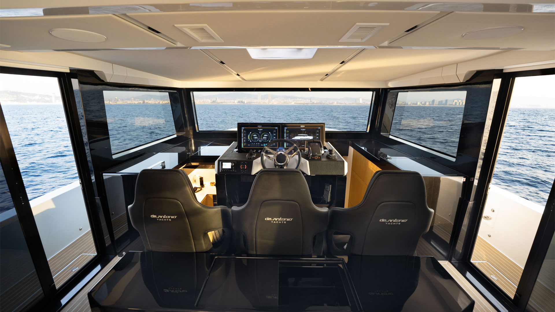 De Antonio Yachts D60 — photo 7