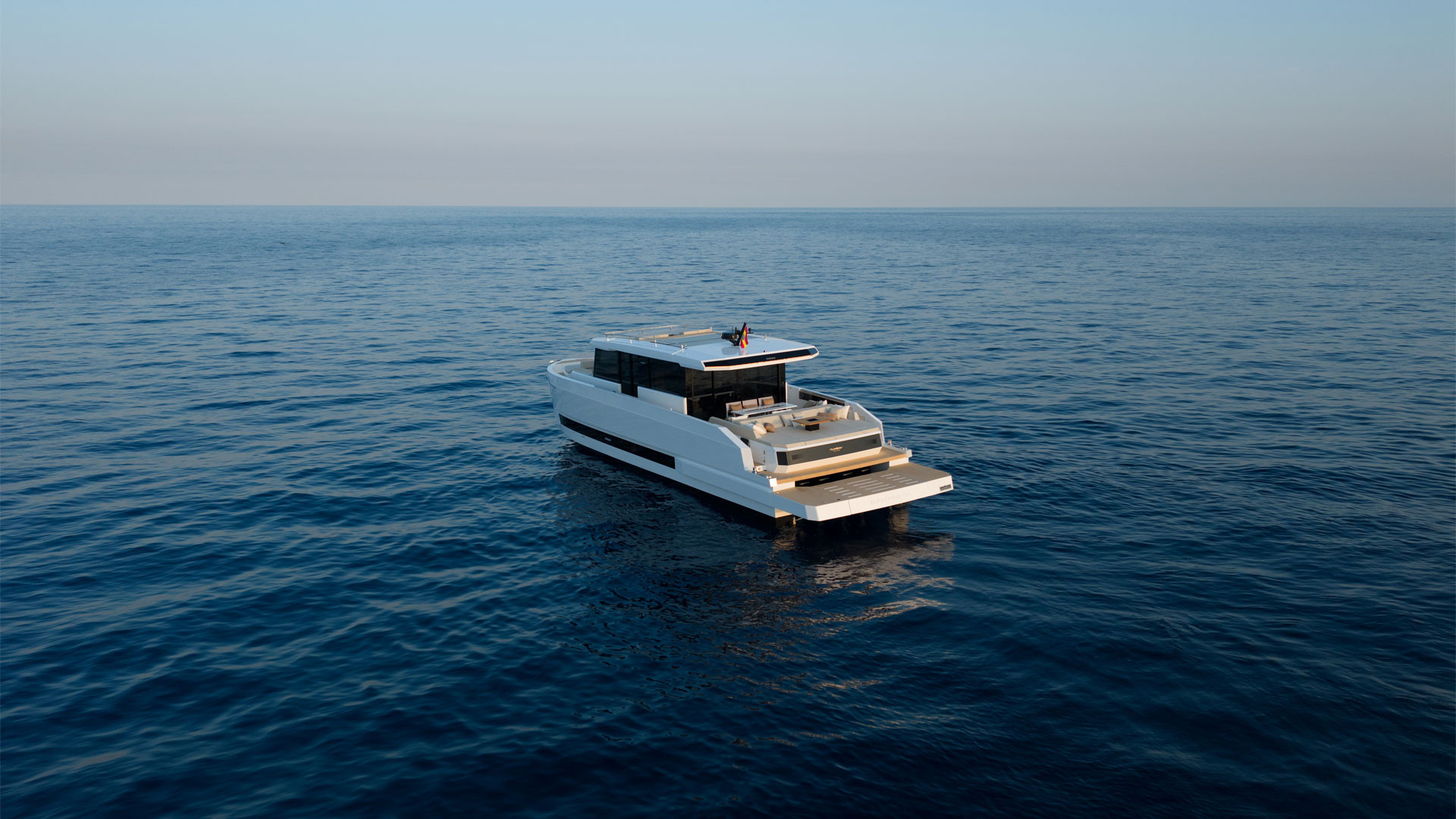De Antonio Yachts D60 — photo 4