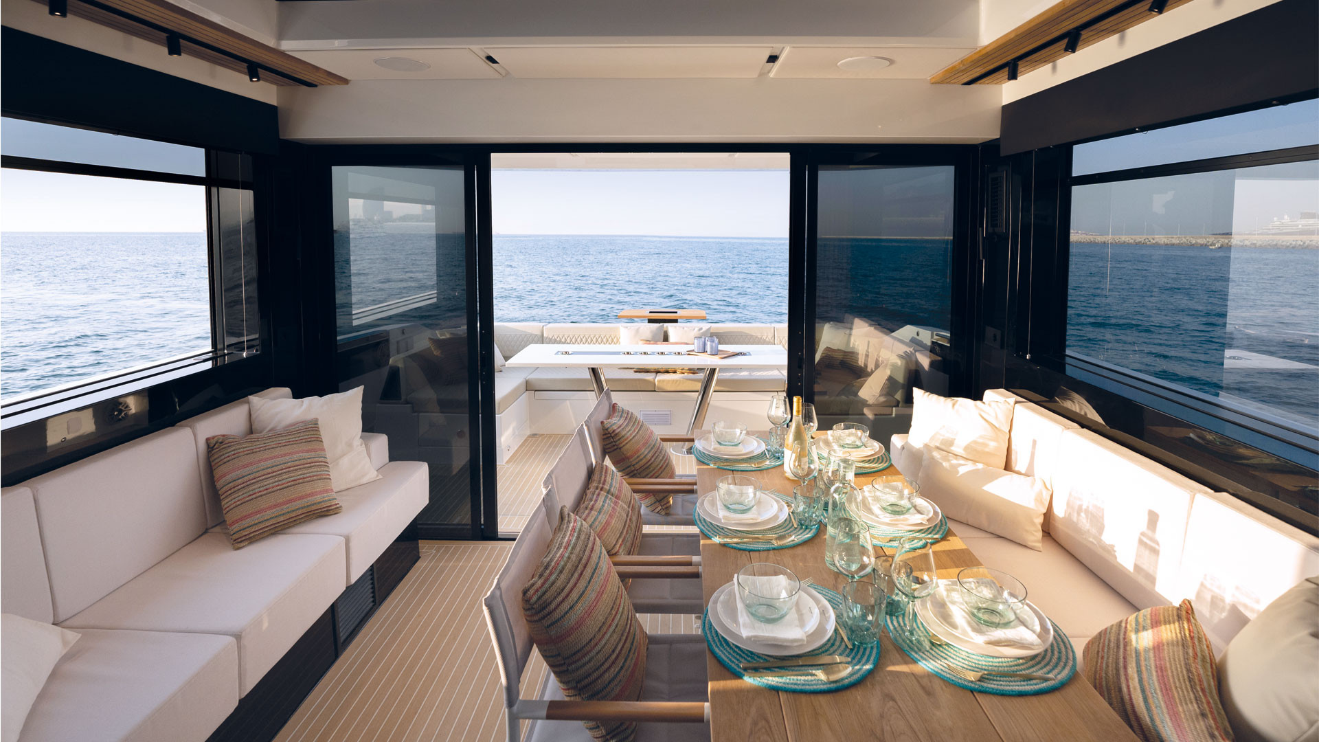 De Antonio Yachts D60 — photo 9