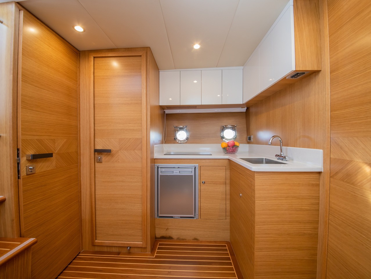 Selene Yachts Artemis 39 — photo 4