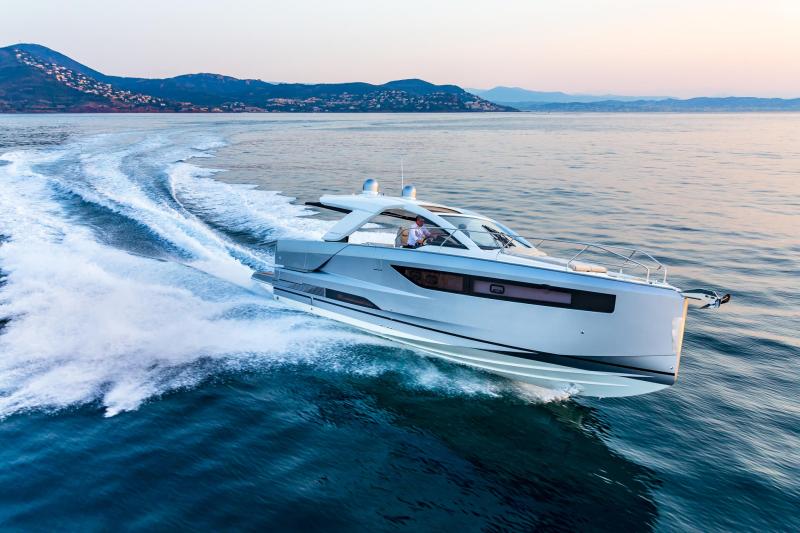 Jeanneau DB/43 IB — photo 10