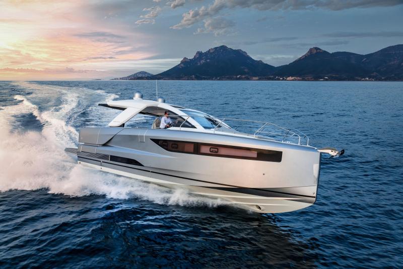 Jeanneau DB/43 IB — photo 8