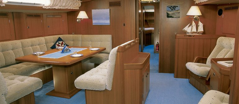 Hallberg-Rassy 62 — photo 7