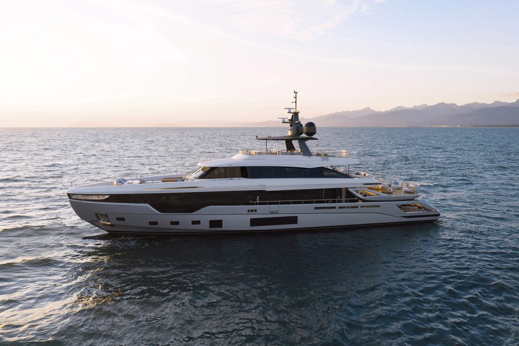 Azimut Grande Trideck — 照片 2