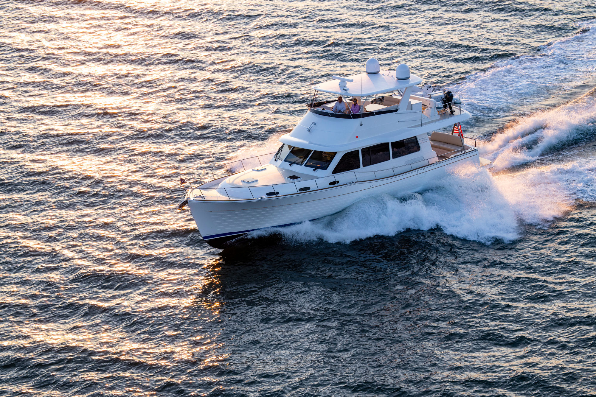 Grand Banks 54 — photo 6