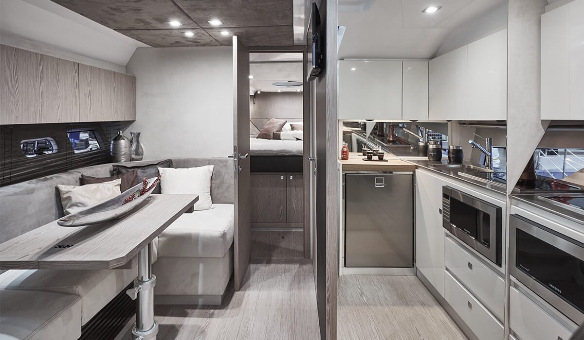 Sessa Marine C38 — photo 8