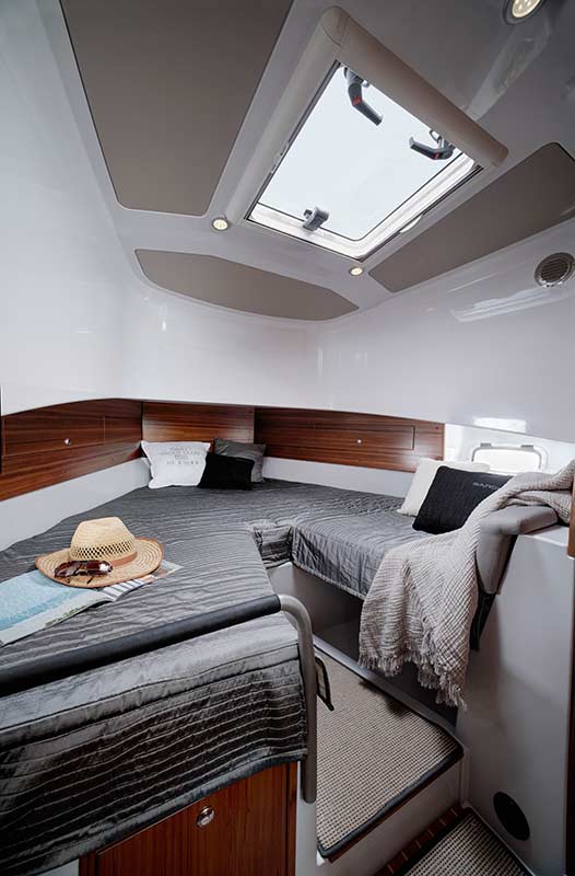 Sargo 33 Explorer — photo 10