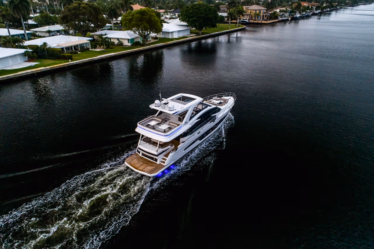 Galeon 680 FLY — photo 8