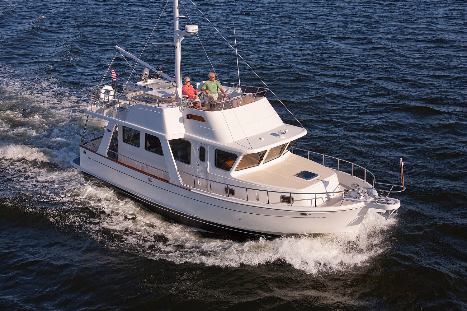 Selene Yachts Selene 42 Voyager Sedan