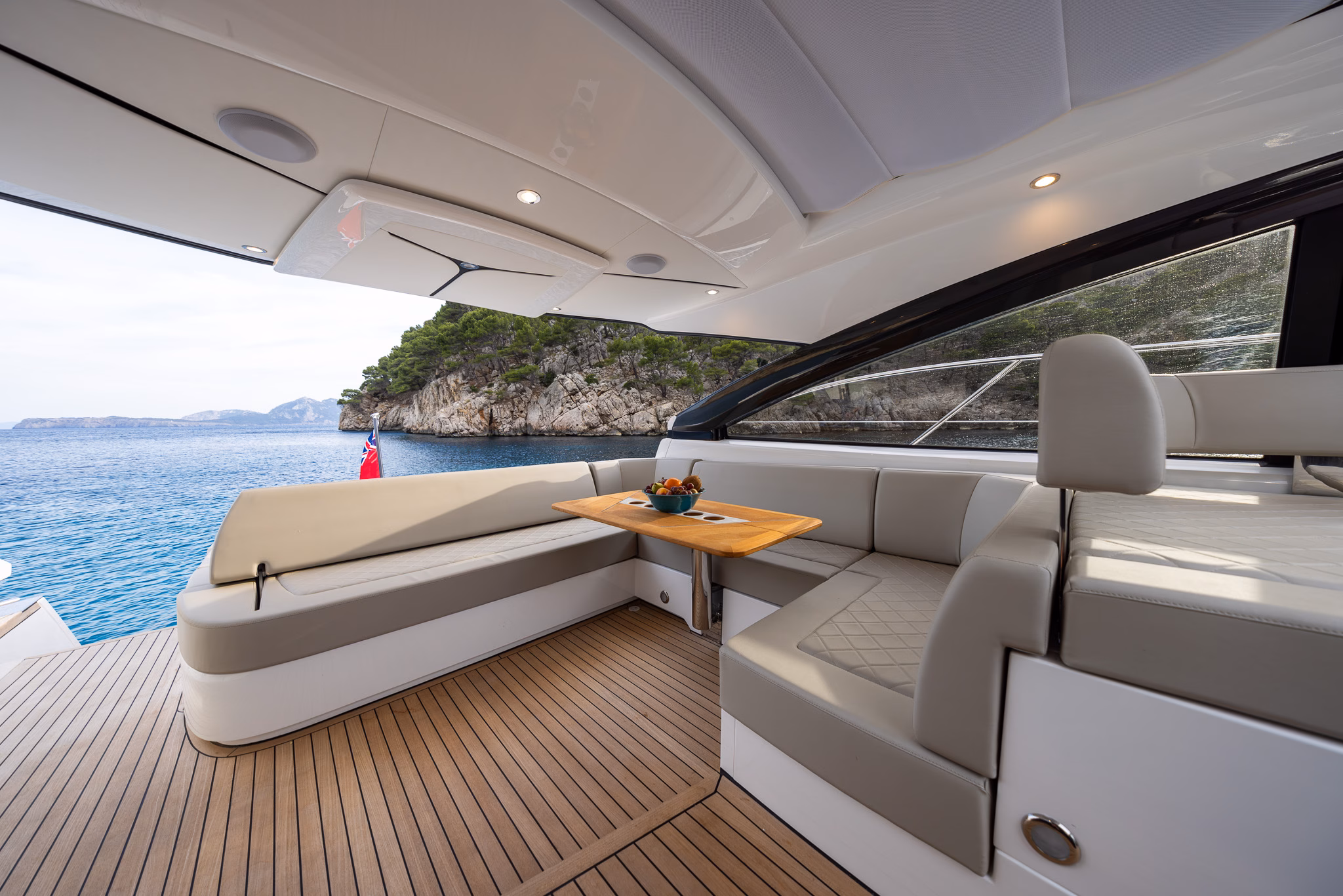 Fairline Targa 47 GT — photo 8
