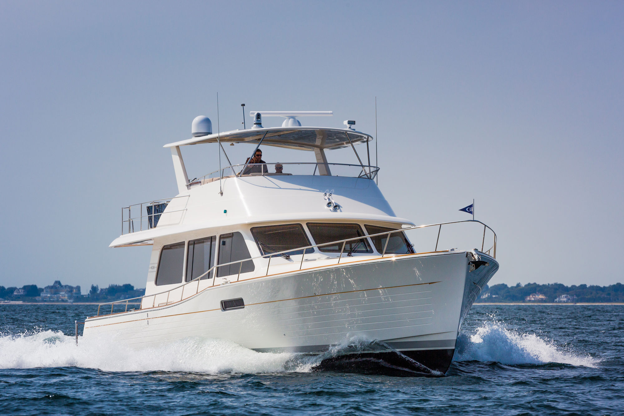 Grand Banks 60 — photo 3