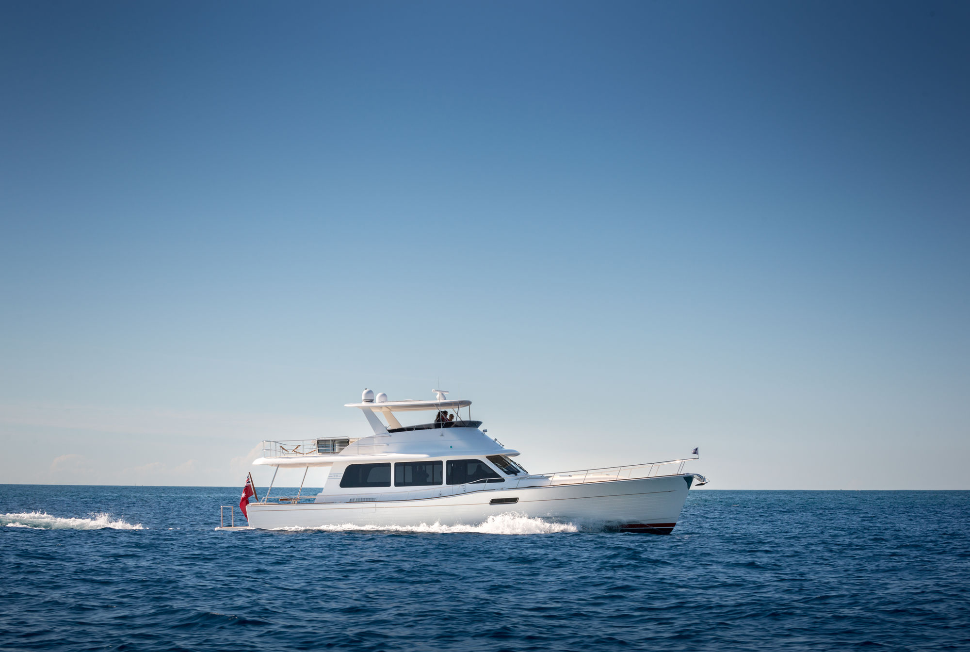 Grand Banks 60 — photo 7