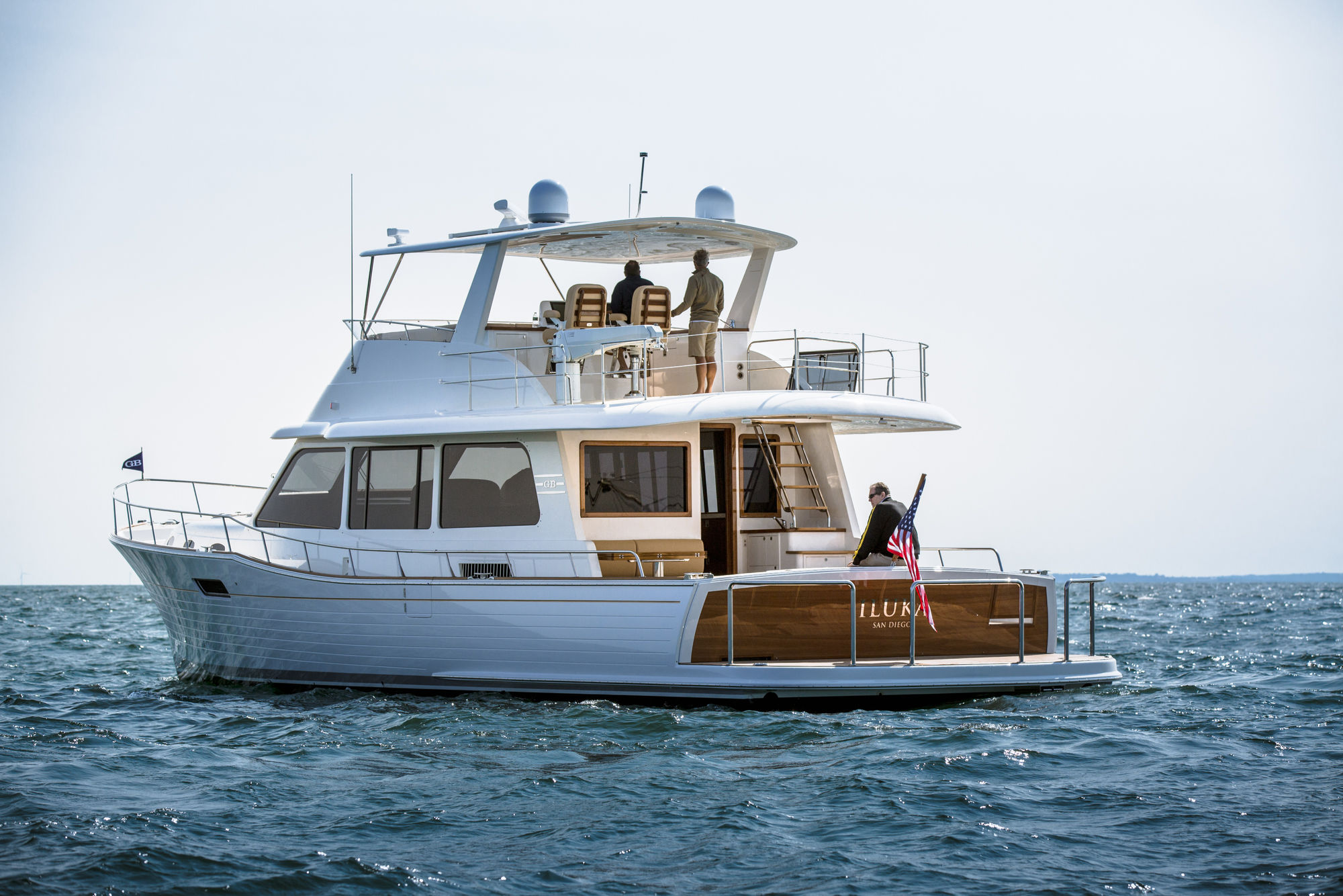 Grand Banks 60 — photo 4