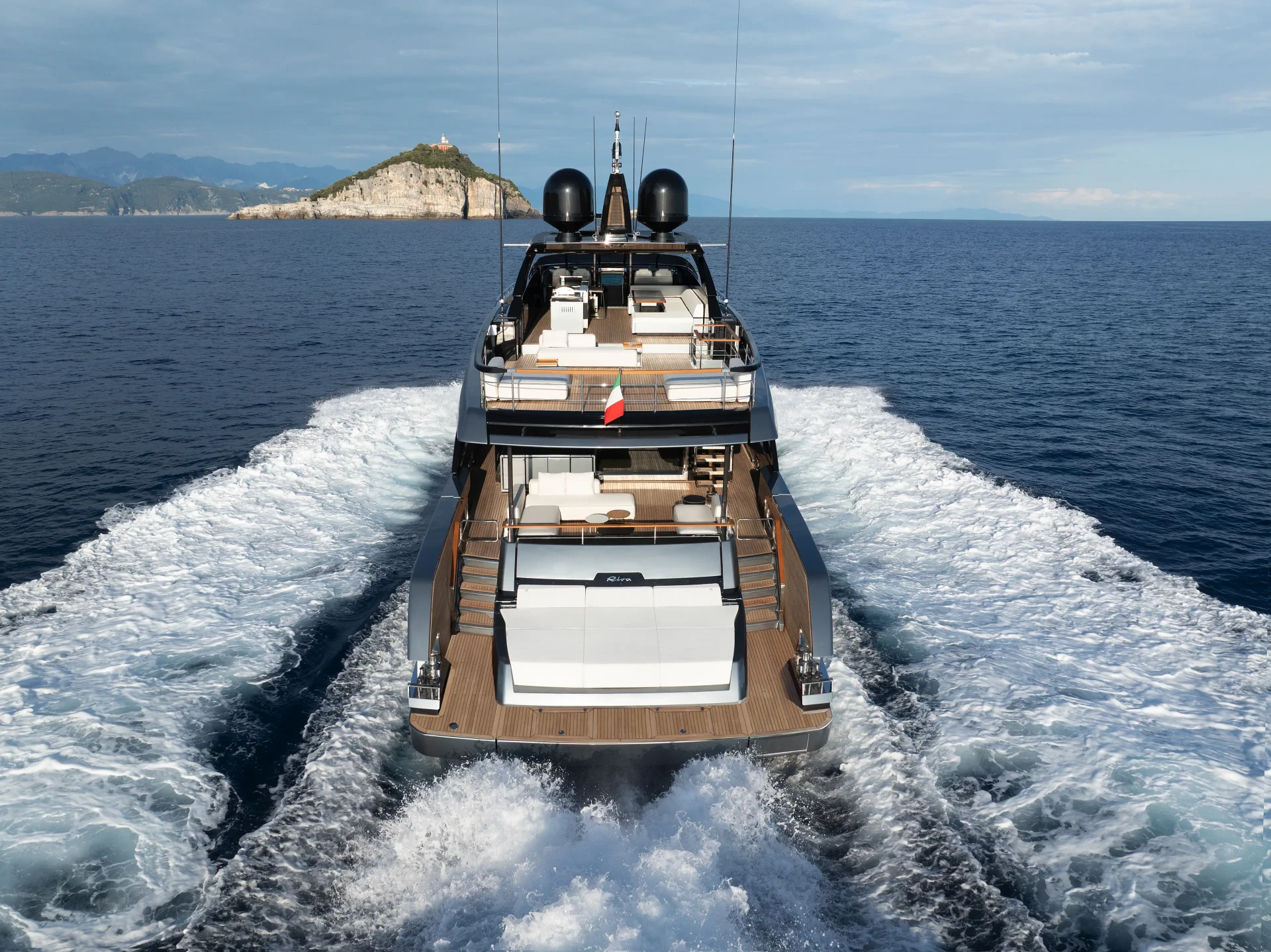 Riva 112' Dolcevita Super New — photo 7
