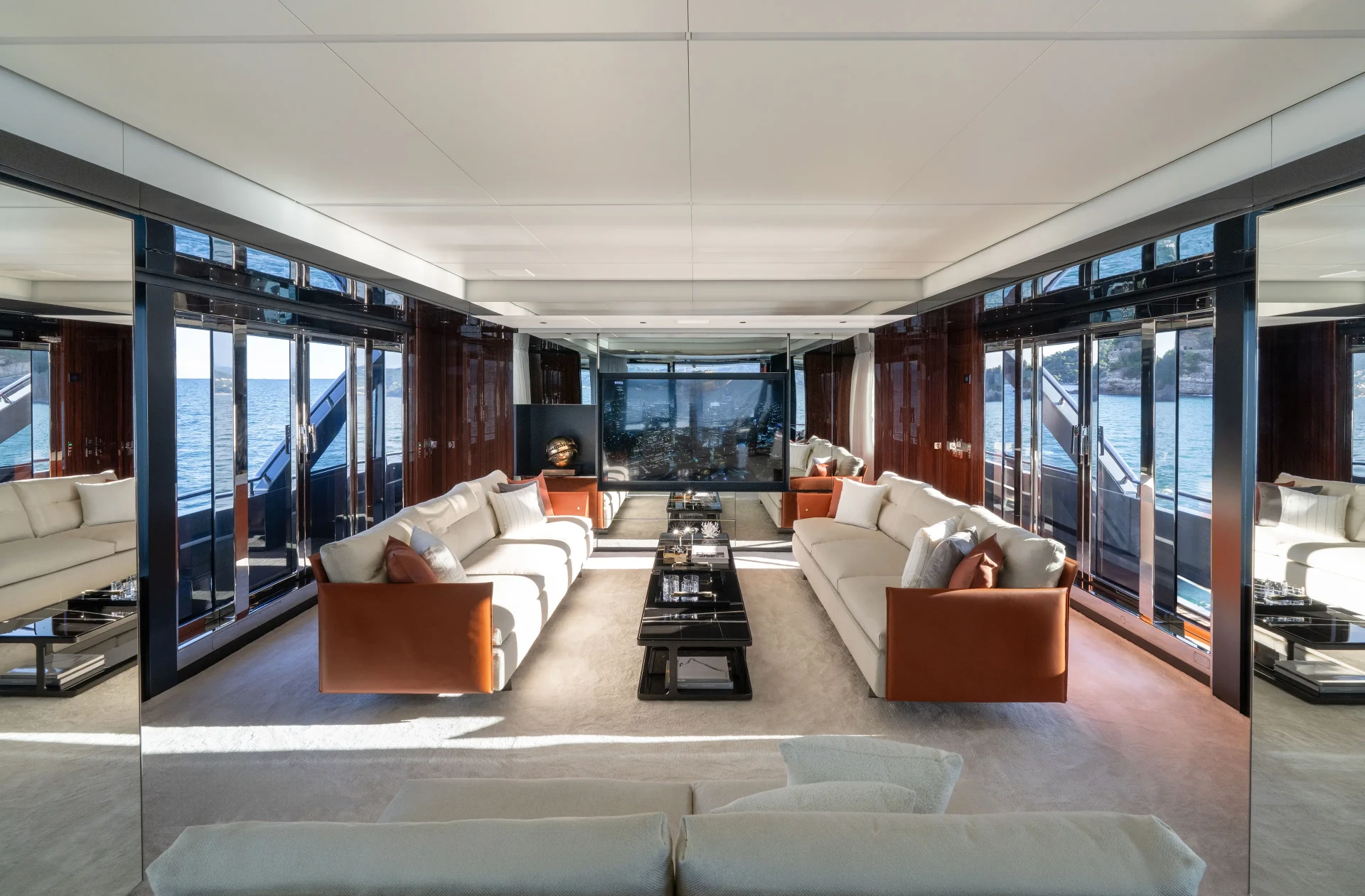Riva 112' Dolcevita Super New — photo 9