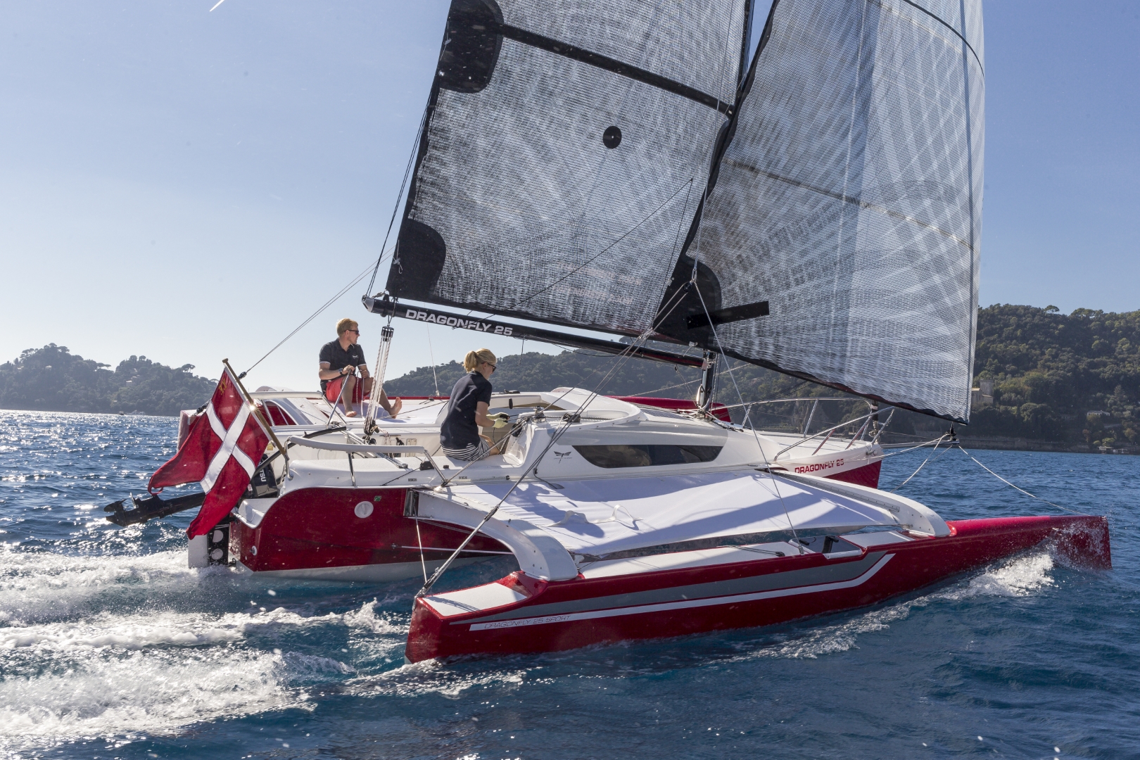 Dragonfly Trimarans Dragonfly 25